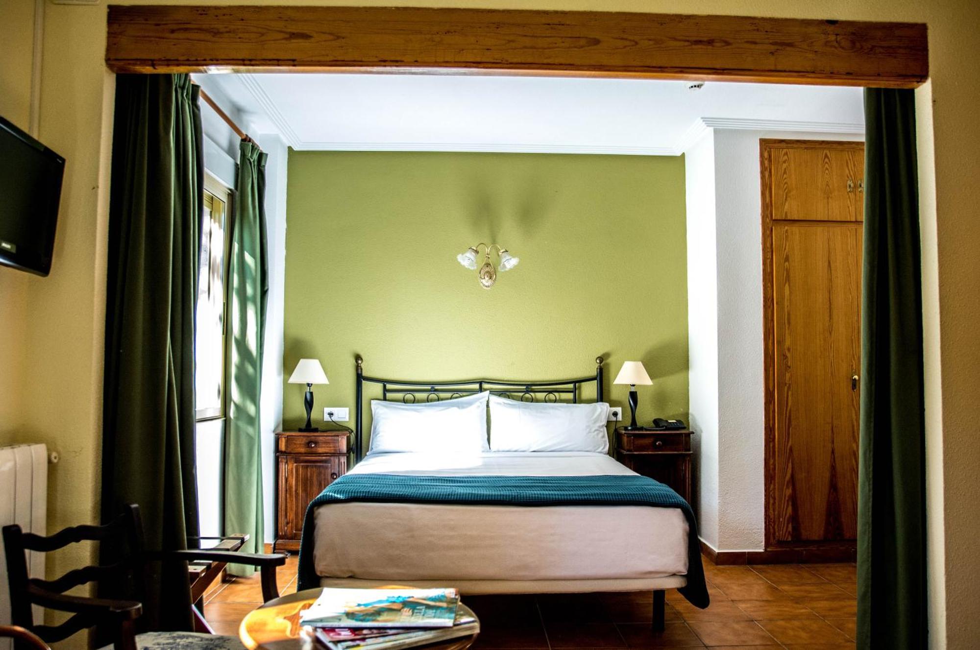 Hotel Torre San Juan San Juan  Екстериор снимка